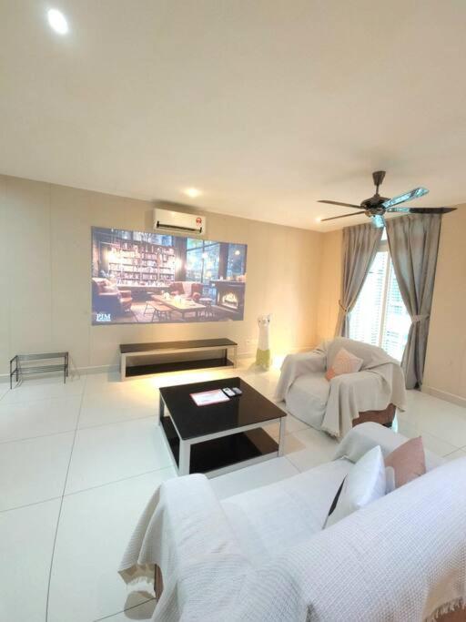 Ksl Mall 110inch Screen Movie Cozy Apartment Johor Bahru