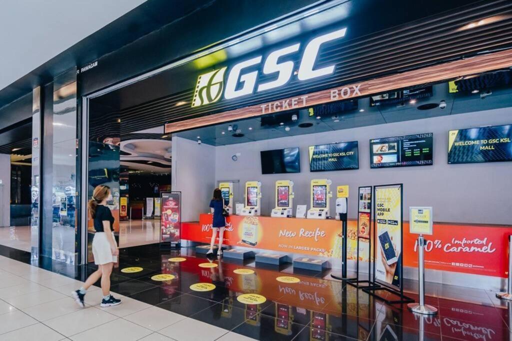 Ksl Mall 110inch Screen Movie Cozy Apartment *