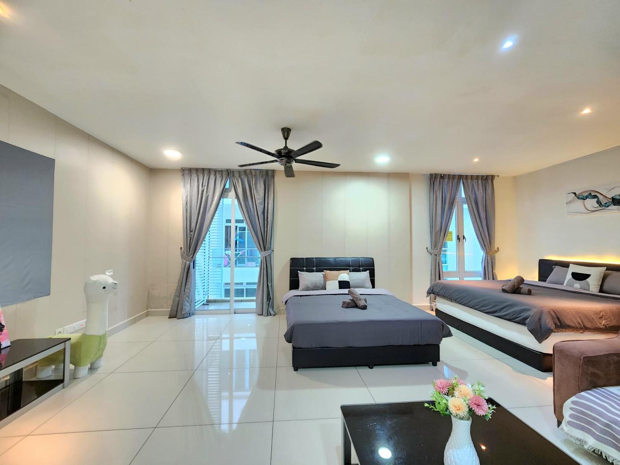 Ksl Mall 110inch Screen Movie Cozy Apartment